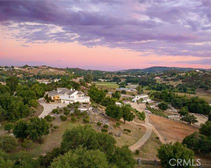 40075 Avenida La Cresta, Murrieta
