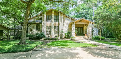 210 Stanley Court, Friendswood