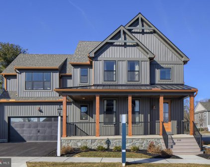 100 Carzil Dr Unit #SEBASTIAN, Finksburg