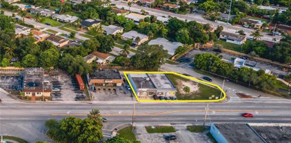 13639 W Dixie Hwy, North Miami