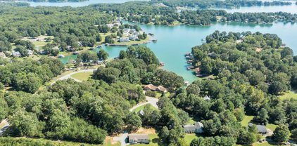 1492 Planters Drive, Huddleston