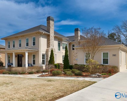 707 Harding Way, Huntsville