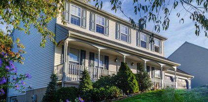 50 Chatham Ln, Red Lion