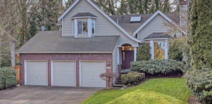 17025 NE 108th Way, Redmond