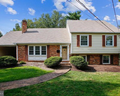 1907 Foxhall Road, Mclean