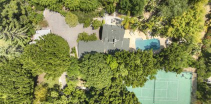 2750  Benedict Canyon Dr, Beverly Hills