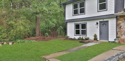 8 Pine Canyon Sw Drive, Atlanta