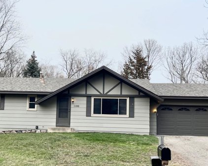 1100 Leisure Lane, Burnsville