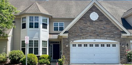 29 Fehervari Ct, Franklin Twp.