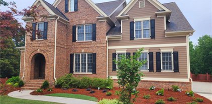 203 Everglades Circle, Canton