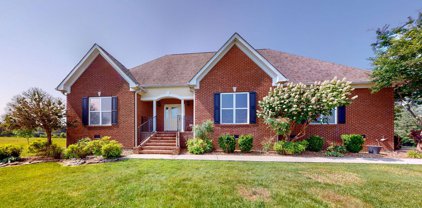 126 McDale Rd, Shelbyville