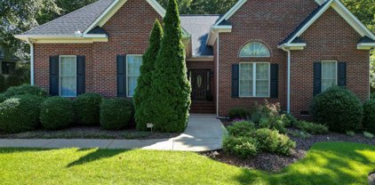 235 Amanda, Moore