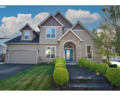 1157 GREEN Meadows, Junction City