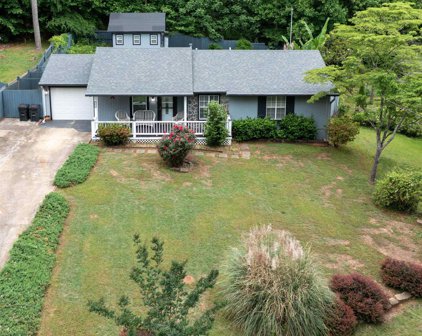 7871 Chase Woods Drive, Jonesboro