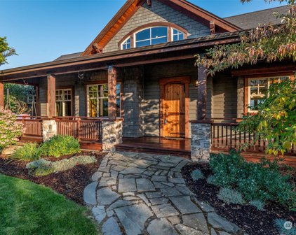 1118 E Front Street, Lynden