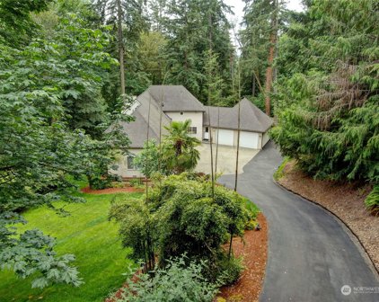 25043 SE Mirrormont Boulevard, Issaquah