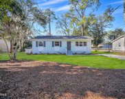 907 Belleview W Circle, Beaufort image