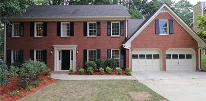 4060 Bittersweet Ne Drive, Roswell