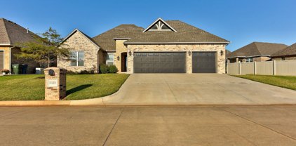 2525 Shady Hollow Drive, Choctaw