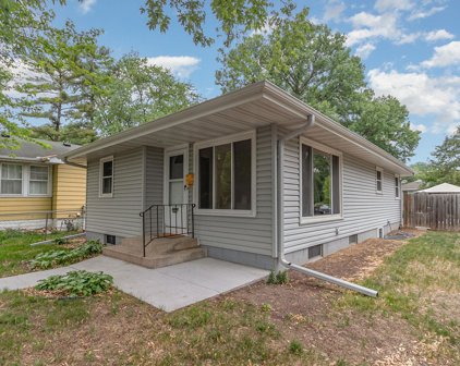 3400 Noble Avenue N, Crystal