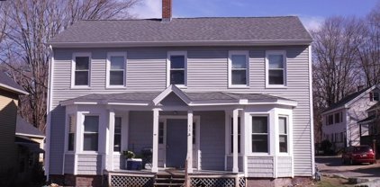 51 Maple Street, Warren