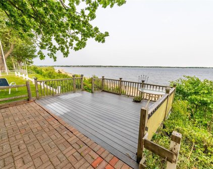 239 Namquid  Drive, Warwick