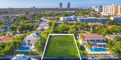 479 Tamarind Dr, Hallandale Beach