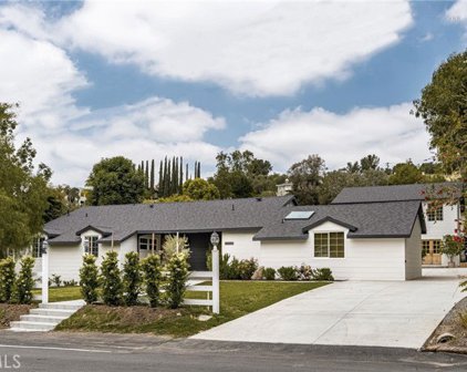 19231 Barrett Lane, North Tustin