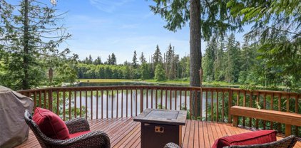 8737 Laguna Drive SW, Olympia