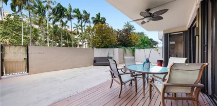 151 Crandon Blvd Unit #140, Key Biscayne