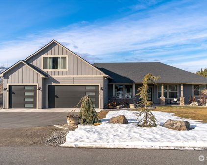 2784 NW Arlenes Court, East Wenatchee