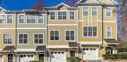 1867 Sterling Oaks Ne Circle, Brookhaven