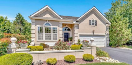 1 Lusitano Road, Manalapan