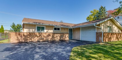 147 Queenswood Road, Bolingbrook