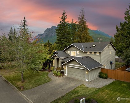 1240 Mountain View Boulevard SE, North Bend