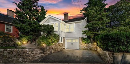 163 Park Avenue Ext, Arlington
