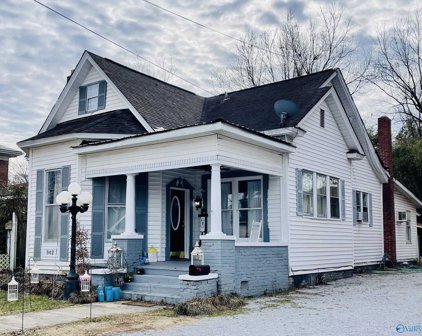 942 Chestnut Street, Gadsden
