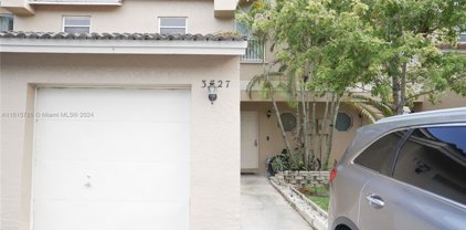 3727 Nw 91st Ln Unit #3727, Sunrise