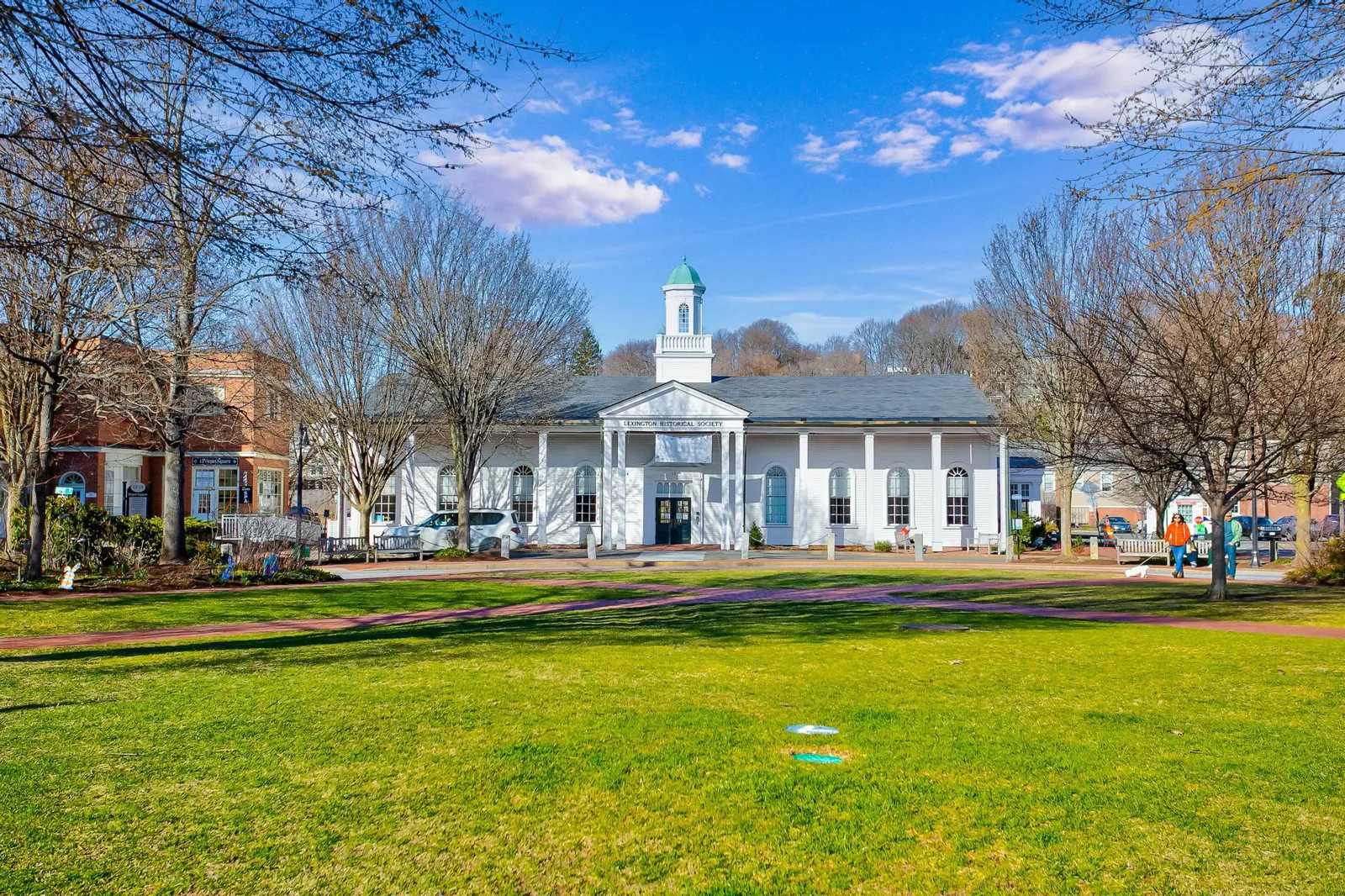 Lexington, MA Homes & Real Estate for Sale