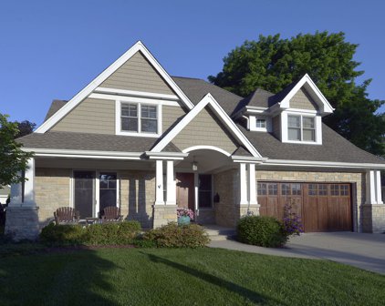 612 S Highland Avenue, Arlington Heights