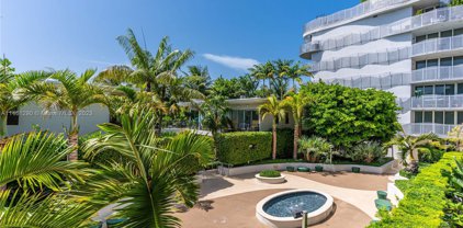 2155 Washington Ct Unit #202, Miami Beach