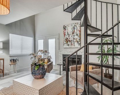 11560 N May Avenue Unit #G207, Oklahoma City