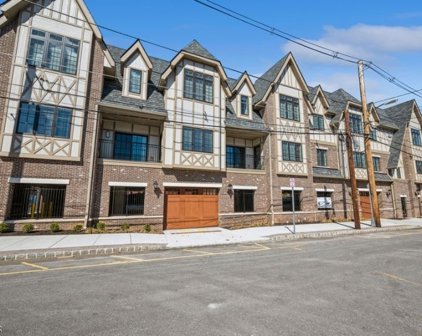 4 Community Pl Suite 1, Madison Boro