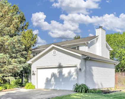 1060 Thornewood Lane, Algonquin