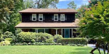 53 Randall Road, Wading River