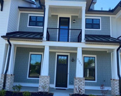 1301 S Pinot, Duncan