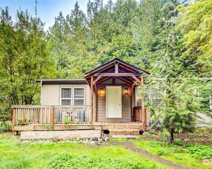 7279 NE Manual Road, Bainbridge Island