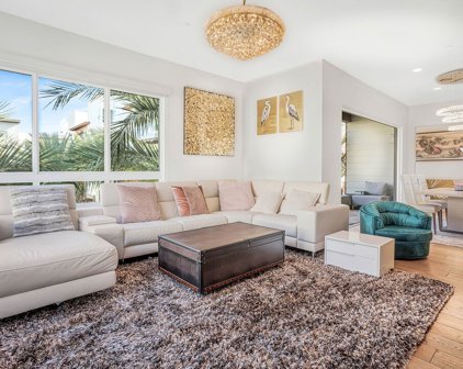 12695  Sandhill Ln Unit 2, Playa Vista
