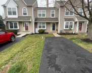 323 Countryside Ct, Collegeville image