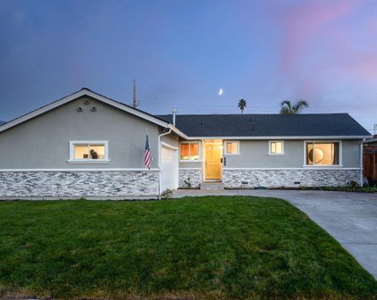 10732 Alderbrook LN, Cupertino